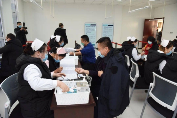 赤峰打新冠疫苗地點(diǎn)電話(huà)查詢(xún)-第1張圖片