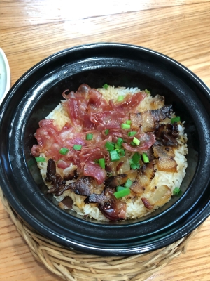 赤峰云上蛋糕店電話號(hào)碼-第1張圖片