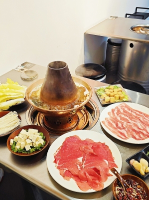 赤峰東北老式涮鍋店電話號(hào)碼-第1張圖片