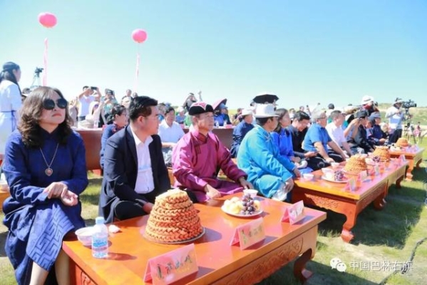 赤峰牧歌社區(qū)居委會(huì)電話號(hào)碼-第1張圖片