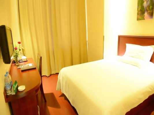 赤峰中心商業(yè)區(qū)電話號(hào)碼-第1張圖片