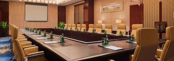 赤峰草原宴會(huì)酒店電話號(hào)碼多少-第1張圖片