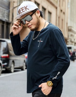 赤峰寬松男裝潮牌店電話號(hào)碼-第1張圖片