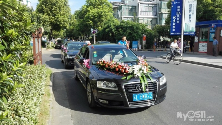 赤峰q7婚慶車隊電話號碼-第1張圖片