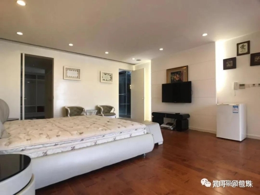 赤峰臨河小區(qū)探店電話號碼是多少-第1張圖片