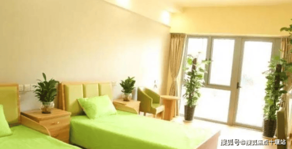 赤峰糖水培訓(xùn)機(jī)構(gòu)電話地址查詢-第1張圖片