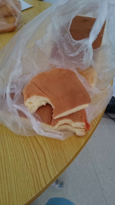 赤峰伊諾蛋糕店電話號碼-第1張圖片