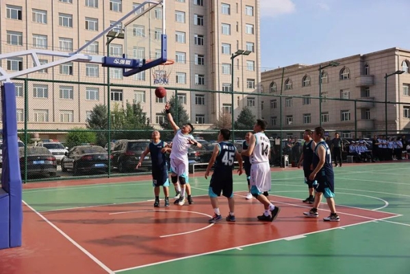 赤峰籃球報(bào)名電話多少啊-第1張圖片