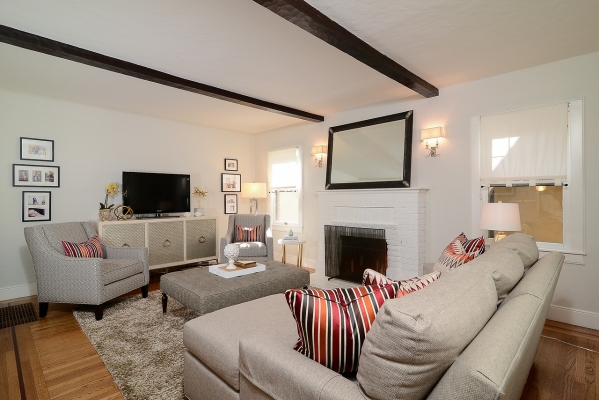 赤峰華坤裝飾公司電話地址查詢-第1張圖片