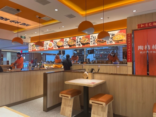 赤峰新天地煲飯?zhí)秒娫捥?hào)碼-第1張圖片