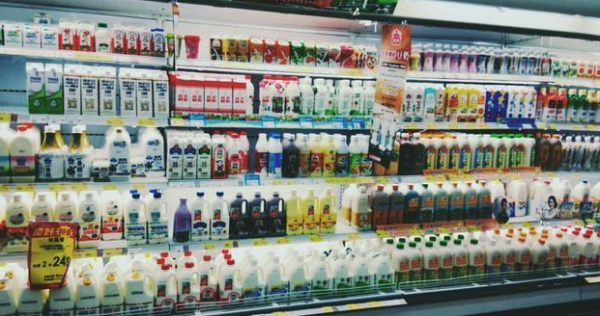 赤峰巴氏牛奶店地址電話號(hào)碼-第1張圖片