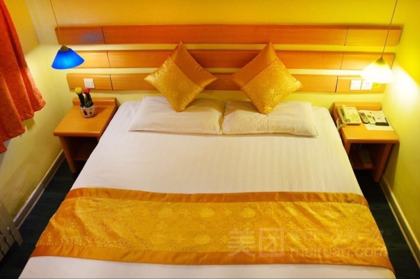 赤峰南站住宿推薦電話號(hào)碼-第1張圖片