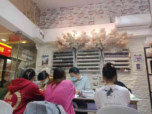 赤峰市一剪鐘情電話-第1張圖片