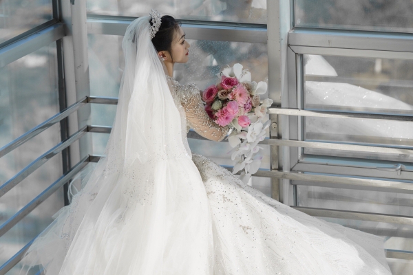 赤峰萬悅婚紗店電話號(hào)碼-第1張圖片