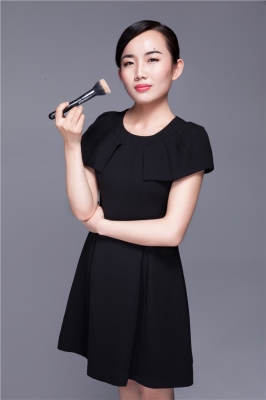 赤峰新娘化妝培訓(xùn)咨詢電話號碼-第1張圖片