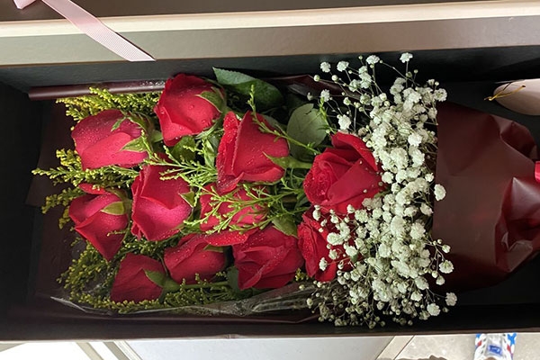 赤峰美發(fā)小花店電話號碼查詢-第1張圖片