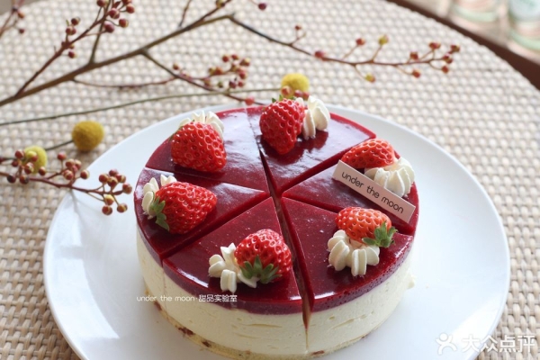 赤峰佳佳蛋糕甜品店電話號碼-第1張圖片