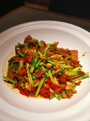 赤峰湘里湘親酒店電話號碼-第1張圖片