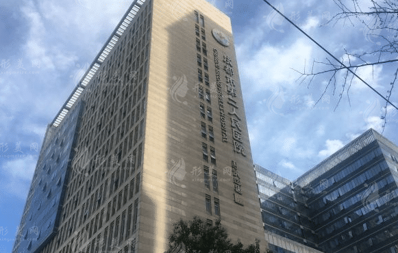 赤峰醫(yī)冠口腔醫(yī)院電話號(hào)碼-第1張圖片