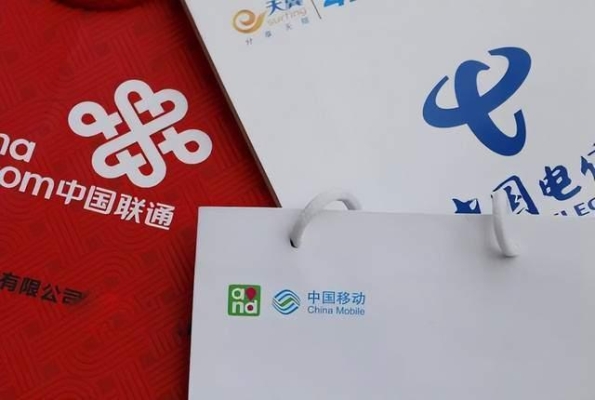 赤峰聯(lián)通電話在哪查詢?cè)捹M(fèi)-第1張圖片