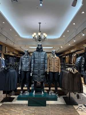 內(nèi)蒙赤峰服裝租賃電話是多少號-第1張圖片