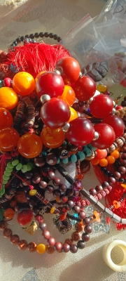 赤峰飾品甩貨電話是多少號-第1張圖片