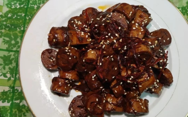 赤峰德心緣素食地址電話號碼-第1張圖片