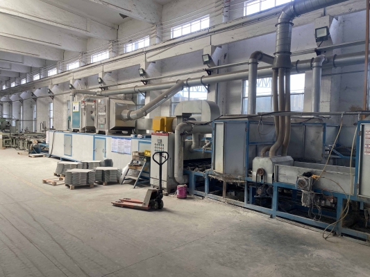 赤峰網(wǎng)絡(luò)地板廠家電話號碼-第1張圖片