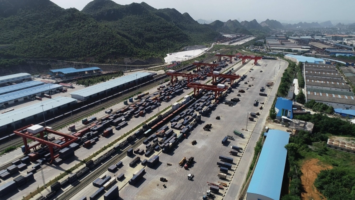 內(nèi)蒙赤峰興達物流電話號碼-第1張圖片