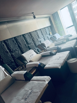 沐海足浴會(huì)所赤峰店電話號碼-第1張圖片