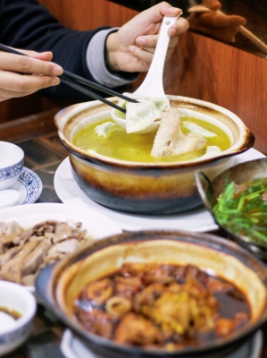 赤峰市淮揚(yáng)菜館地址電話號(hào)碼-第1張圖片