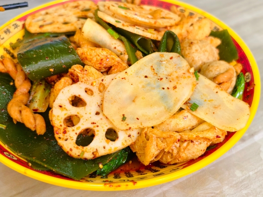 赤峰路邊麻辣燙電話地址查詢-第1張圖片