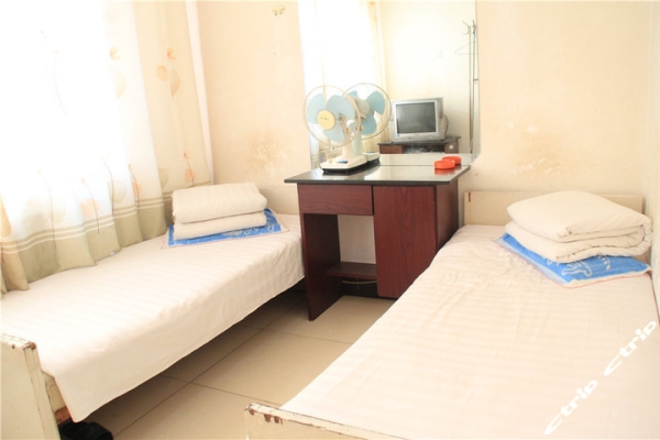 赤峰賓館雙人間酒店電話號碼-第1張圖片