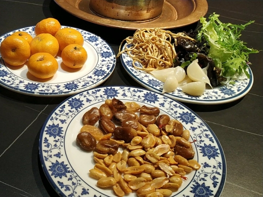 赤峰益周美食城電話號碼-第1張圖片