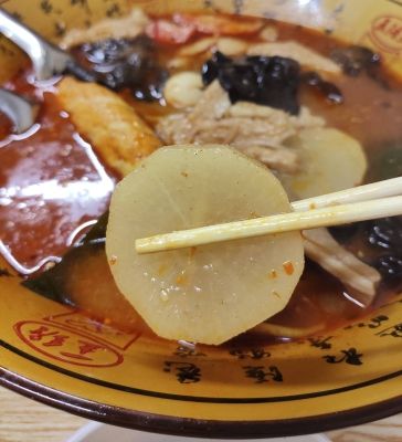 赤峰老地?cái)備檀觌娫捥?hào)碼-第1張圖片