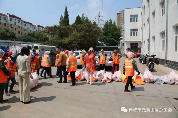 赤峰環(huán)衛(wèi)24小時(shí)投訴電話號(hào)碼-第1張圖片