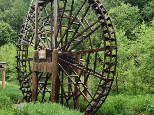 赤峰室內(nèi)野餐地點(diǎn)推薦電話是多少-第1張圖片