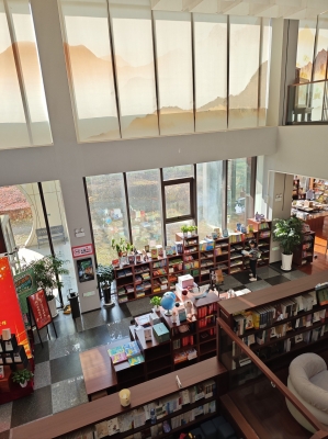 赤峰新華書(shū)店電話是多少號(hào)-第1張圖片