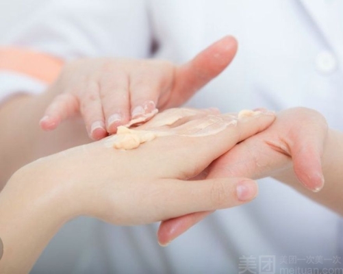 赤峰優(yōu)米美甲電話地址查詢-第1張圖片