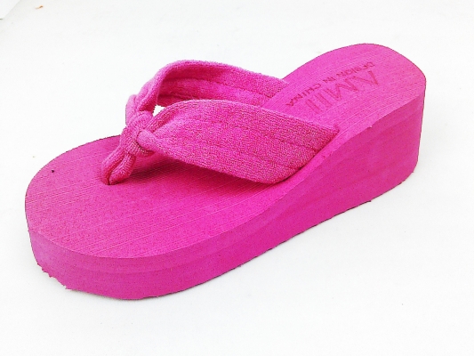 赤峰毛巾拖鞋供應(yīng)商電話號碼-第1張圖片