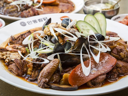 赤峰錦山美食燉雞店電話號(hào)碼-第1張圖片