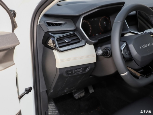 赤峰領(lǐng)航領(lǐng)克銷售電話地址查詢-第1張圖片