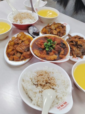 赤峰豐盛快餐電話號(hào)碼查詢是多少-第1張圖片