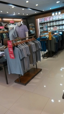 赤峰女木子簡(jiǎn)裝店電話地址查詢-第1張圖片