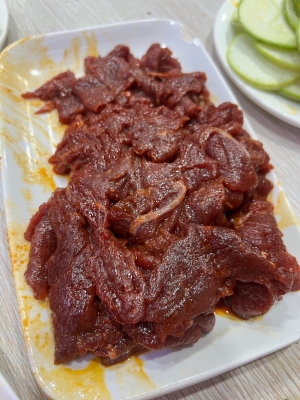 赤峰實(shí)惠燒烤電話多少號(hào)-第1張圖片