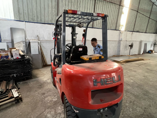 赤峰叉車上牌電話號碼查詢-第1張圖片