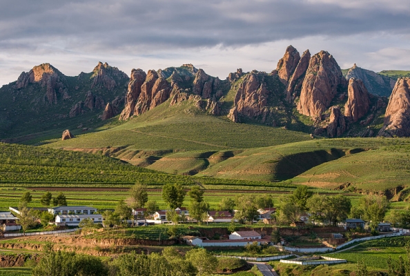 赤峰山村山莊電話號碼查詢-第1張圖片