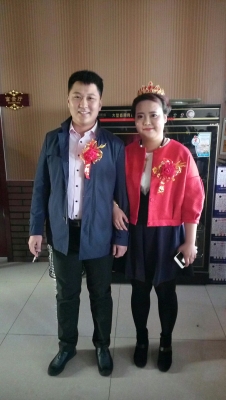 赤峰租演出衣服電話多少啊-第1張圖片