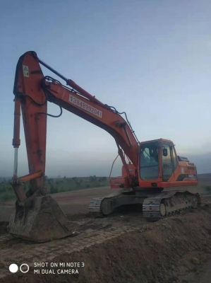 赤峰機(jī)械租賃電話-第1張圖片