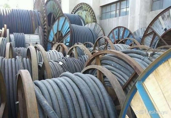 赤峰新城區(qū)電線維修電話號(hào)碼-第1張圖片